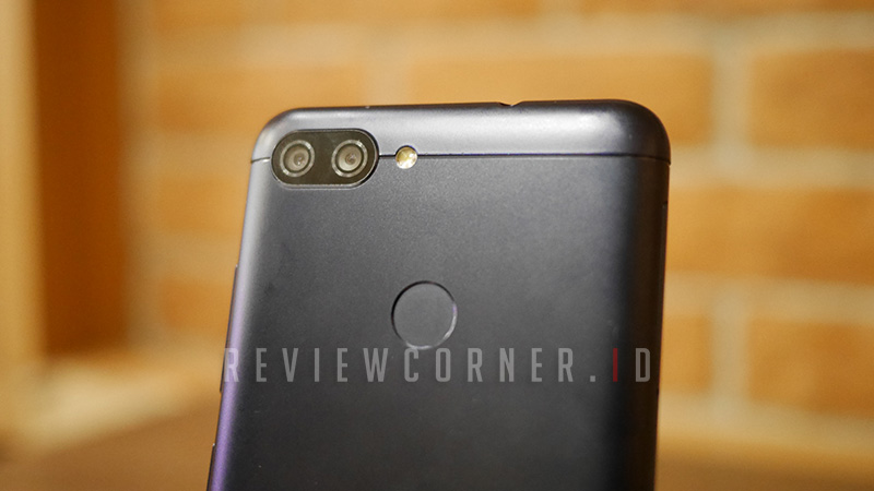 Asus Zenfone Max Plus M1 ZB570TL