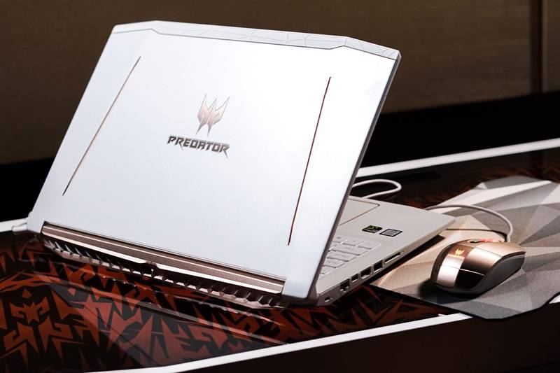 Acer Predator Helios 300 Special Edition