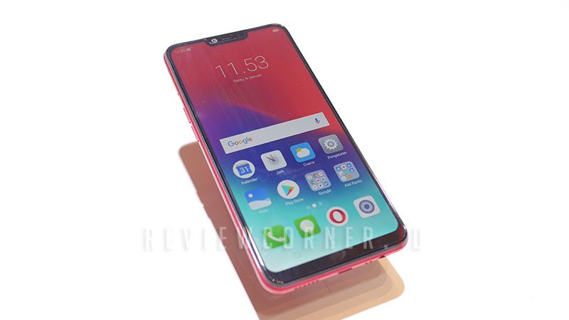 Hands-on: Realme 2, Desain Mewah untuk Entry Level 